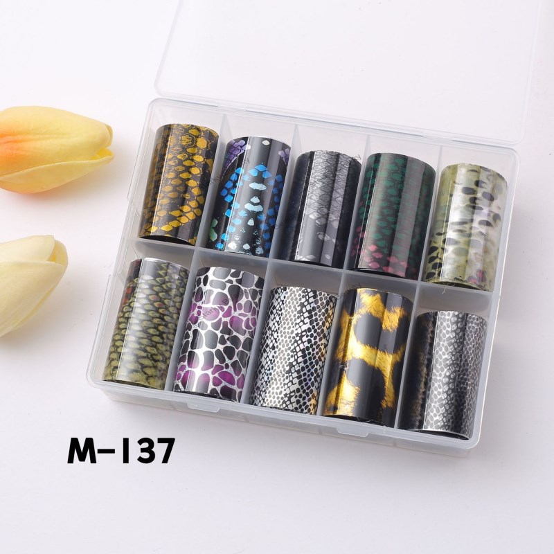 M137